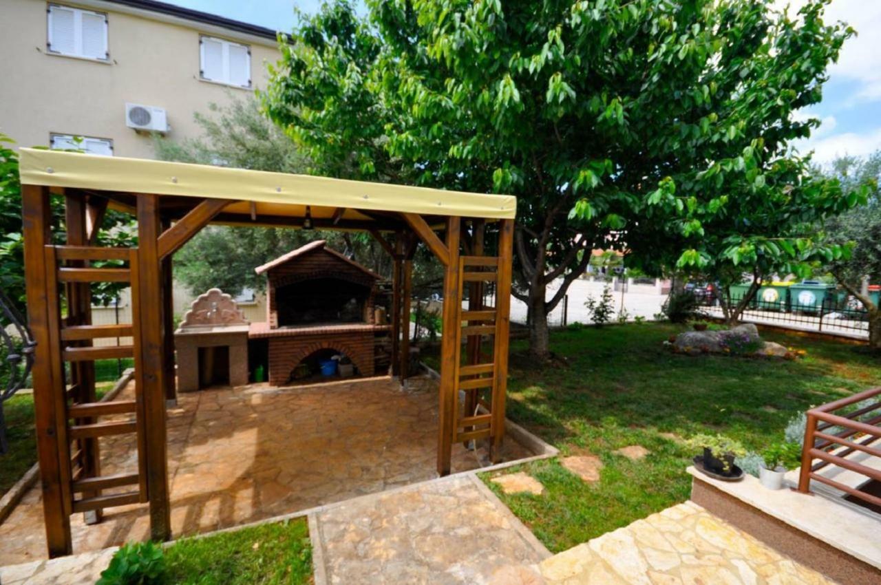 Ana M Apartments Novigrad Istria 外观 照片