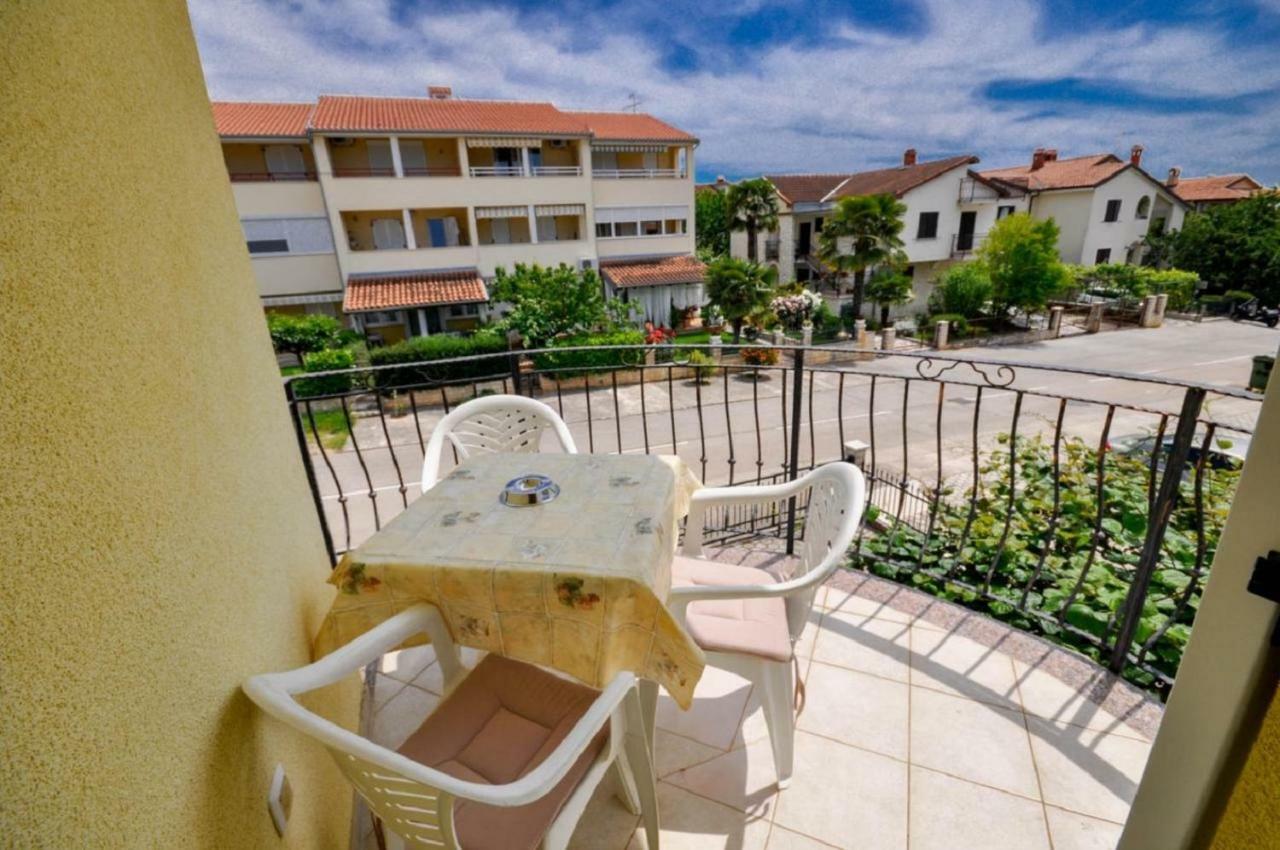 Ana M Apartments Novigrad Istria 外观 照片